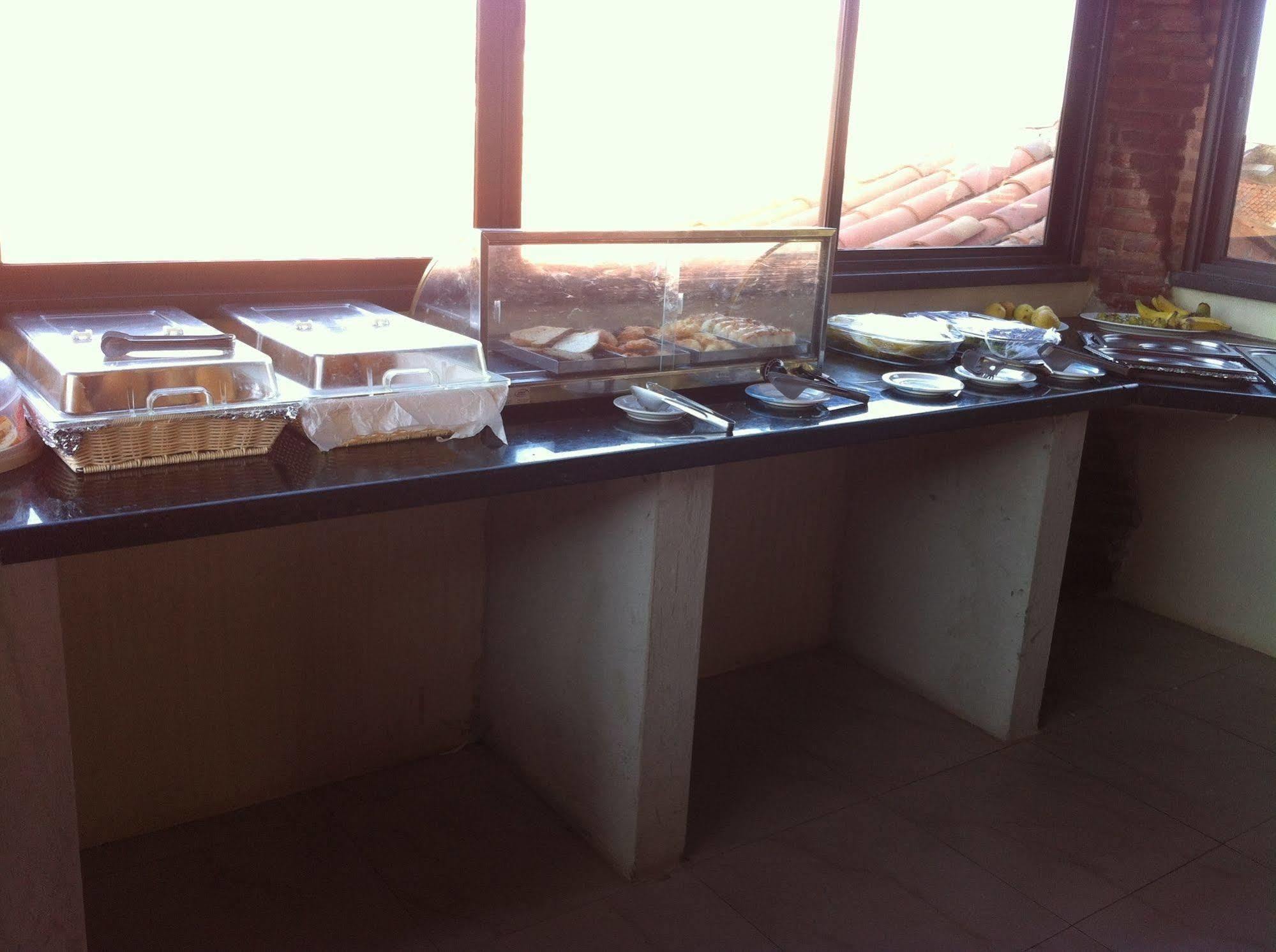 Pousada Do Toby Hotel Canoa Quebrada Exterior photo